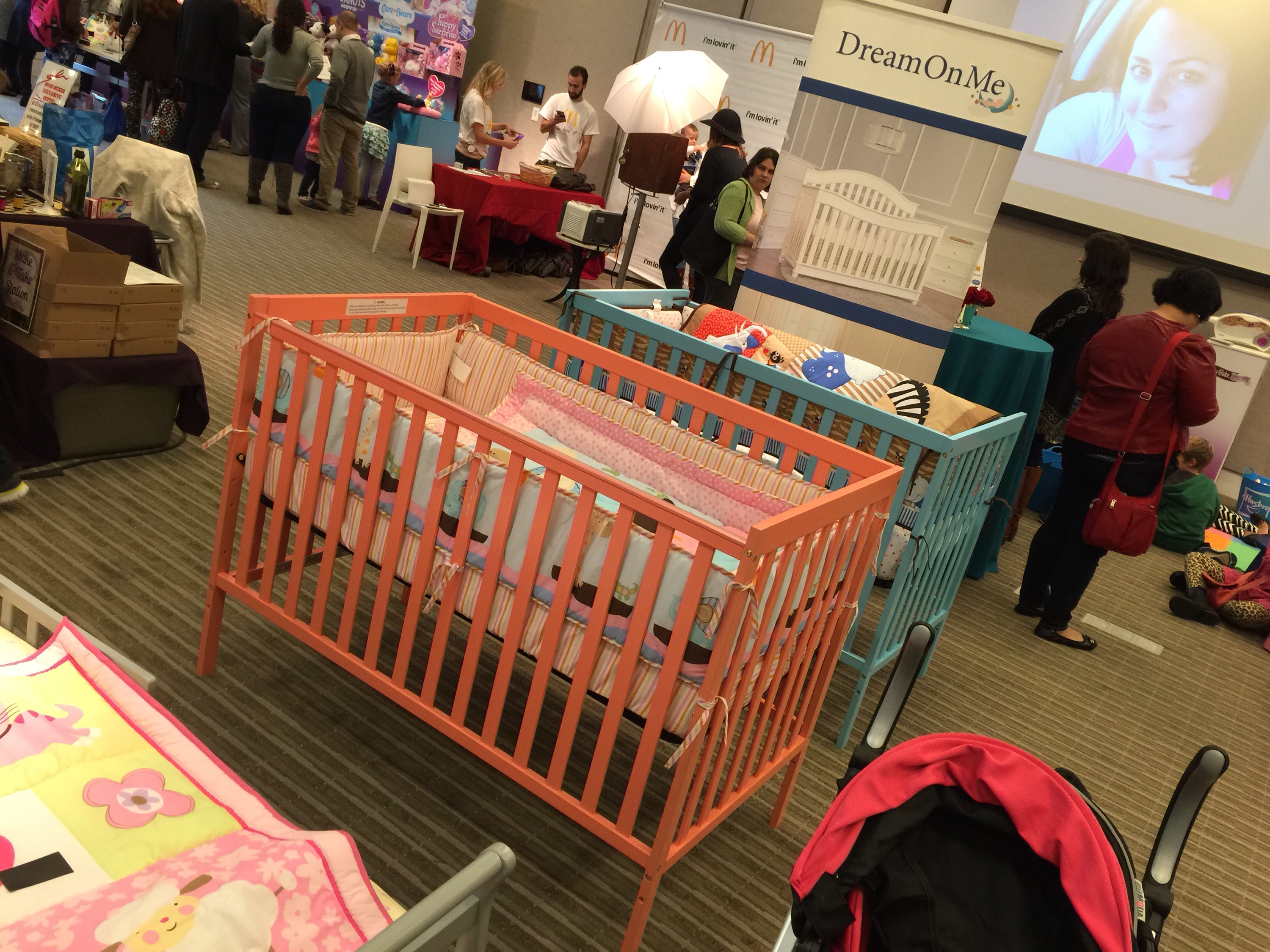 Dream on Me Synergy 5-in-1 Convertible Crib Video Review #MomMixer