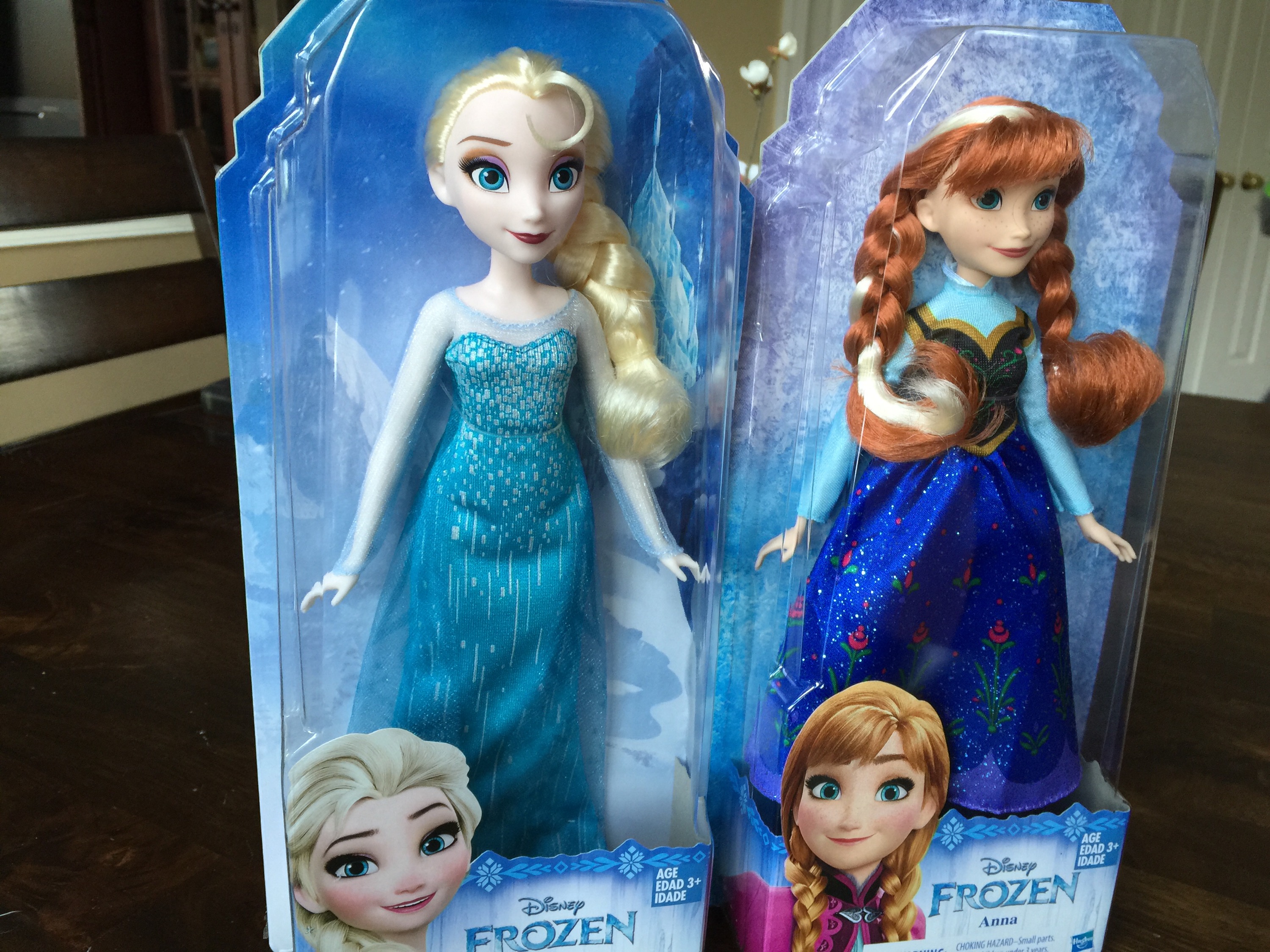 Hasbro Disney Frozen 2 Elsa Fashion Doll with Long Blonde Hair and Blue Outfit - wide 7