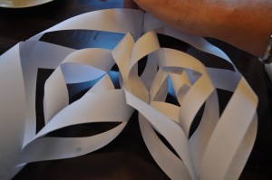 How to Make 3D Snowflakes - Classy Mommy